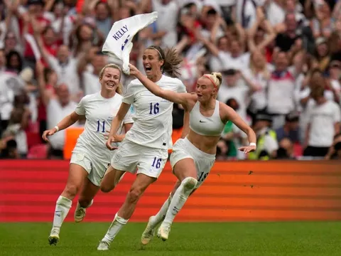 Vì sao các cầu thủ nữ ghét quần soóc trắng, dẫn đến cuộc cách mạng ở World Cup 2023?