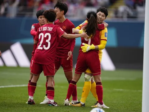 ĐT nữ Việt Nam có màn trình diễn tuyệt vời trong màn ra mắt World Cup dù thua tuyển nữ Mỹ