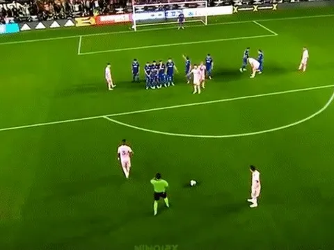 Messi lập siêu phẩm trong ngày ra mắt Inter Miami