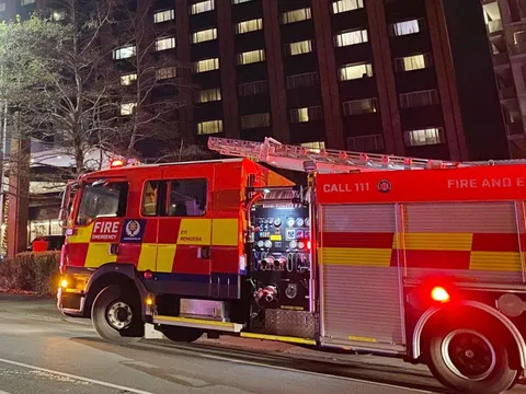 Đội tuyển New Zealand phải sơ tán vì khách sạn bị đốt phá