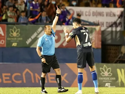 HLV Kiatisuk: 'Tôi sẽ chấn chỉnh tiền đạo Paollo Oliveira'