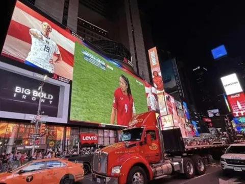 Khi cả nước Mỹ cũng nói về bóng đá…