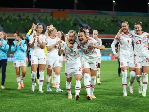 Nữ Đan Mạch thắng nhẹ, vượt mặt Trung Quốc vào vòng 1/8 World Cup 2023