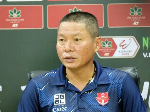 HLV Chu Đình Nghiêm: Cầu thủ Hải Phòng quá cầu toàn, thiếu quyết đoán ở những tình huống quyết định