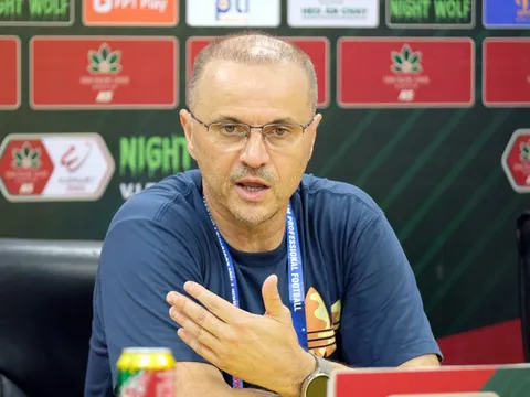 HLV Bandovic: 'Đối thủ lớn nhất của CLB Hà Nội là chính mình'