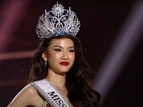 Bùi Quỳnh Hoa đăng quang Miss Universe Vietnam 2023
