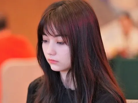 Nhan sắc gây thương nhớ của ‘Nữ thần cờ vây Đài Loan’