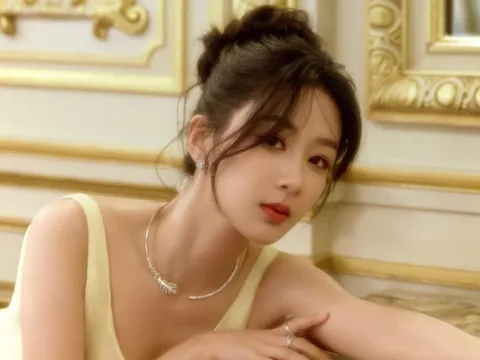 Bức ảnh của nữ diễn viên khiến 200 triệu người tò mò