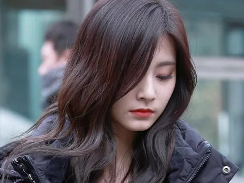 Mỹ nhân đẹp nhất Đài Loan bị công ty quản lý đối xử tệ bạc