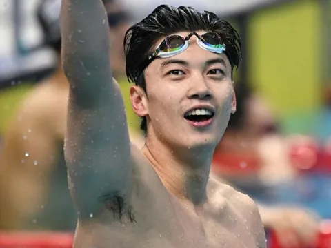 Nhà vô địch bơi lội ASIAD 2023 gây sốt vì cao 1,91 m, ngoại hình như tài tử