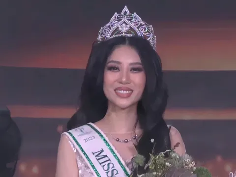 Đỗ Thị Lan Anh đăng quang Hoa hậu Trái Đất Việt Nam 2023