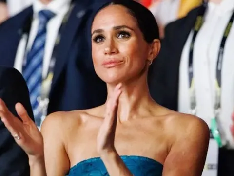 Meghan Markle âm thầm trở lại