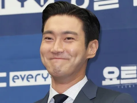 Nam ca sĩ Hàn Quốc khiến Cafe Giảng (Hà Nội) điêu đứng nhận đánh giá một sao là ai?