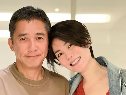 Cư dân mạng ghen tỵ với Vương Phi trong bức ảnh chụp chung với Lương Triều Vỹ