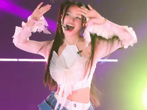 Chiêu trò của Ninh Dương Lan Ngọc và H'Hen Niê