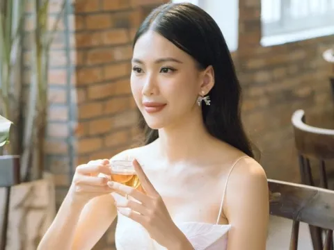 Kết luận vụ Hoa hậu Bùi Quỳnh Hoa hút bóng cười