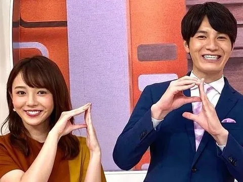 Cặp nam nữ MC bị dừng lên sóng vì lộ video nằm ôm nhau