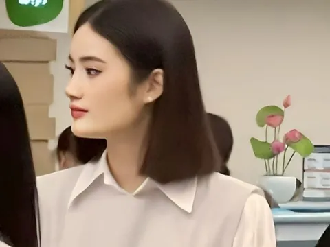 Hoa hậu Ý Nhi đi du học 2 năm, rời showbiz