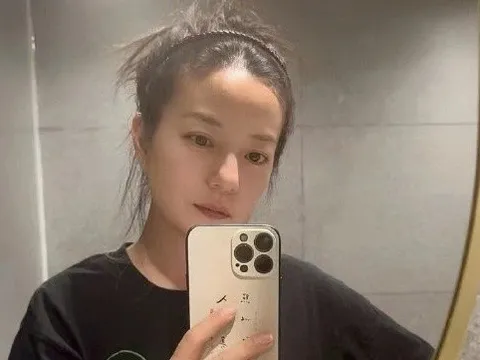 Hình ảnh mới nhất của Triệu Vy