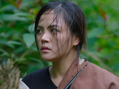 Cảnh khóc của Thu Quỳnh trong ‘Cuộc chiến không giới tuyến’ bị chê