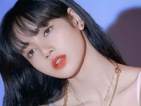 Viễn cảnh Lisa rời BlackPink và bị Trung Quốc cấm sóng