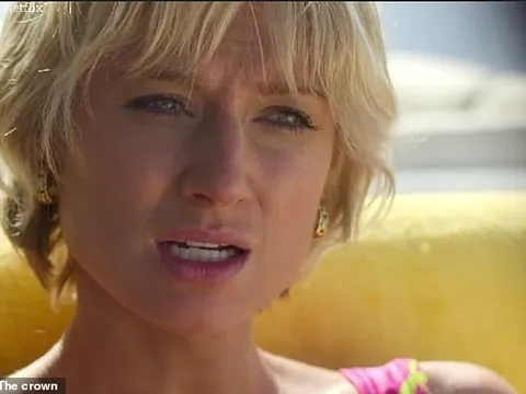 Cảnh phim Công nương Diana và bạn trai trên du thuyền gây tranh cãi