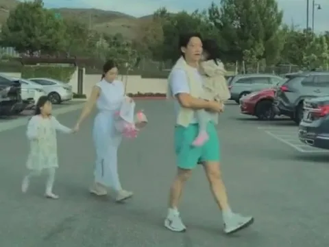 Lộ ảnh hai con của Kim Tae Hee - Bi Rain