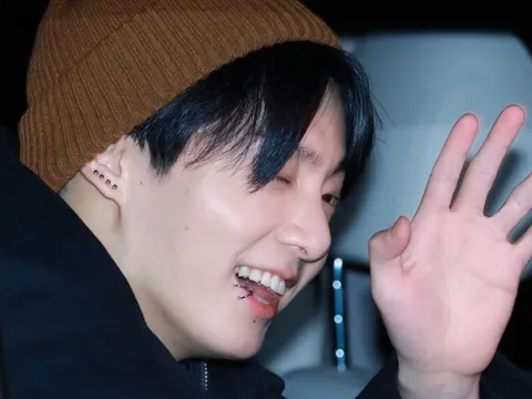 4 thành viên BTS nhập ngũ cùng lúc