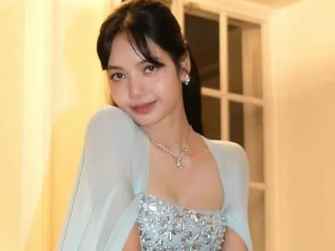 Lisa (BlackPink) tiếp tục bị khán giả Trung Quốc chỉ trích thậm tệ