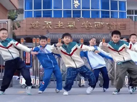 Vũ điệu làng Lá tạo trào lưu hút triệu view