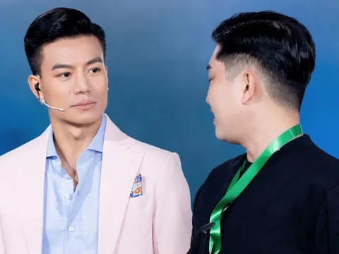 Diễn viên Hiếu Nguyễn làm MC Chủ Nhật Đỏ