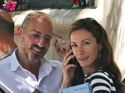 Người khiến Hoàng gia Tây Ban Nha chao đảo