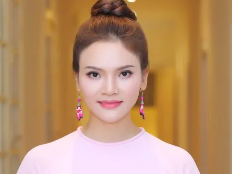 Nhan sắc nữ ca sĩ Việt trẻ nhất sắp được phong tặng NSND