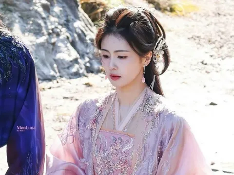 Bạch Lộc được khen đẹp như tiên nữ