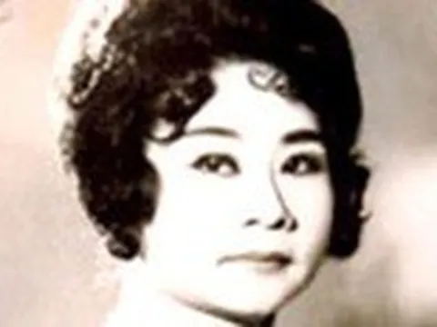 Đã an vị bàn thờ tổ và bàn thờ nghệ sĩ Phùng Há ở Trung tâm dưỡng lão Thị Nghè