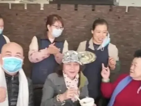 Cuộc sống của 'Đường Tăng' Trì Trọng Thụy và vợ tỷ phú