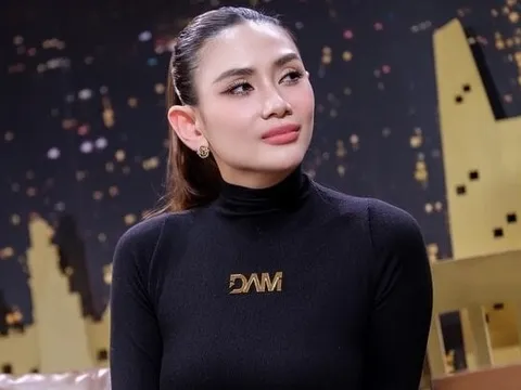 Võ Hoàng Yến tạm rời showbiz, sang Mỹ sống