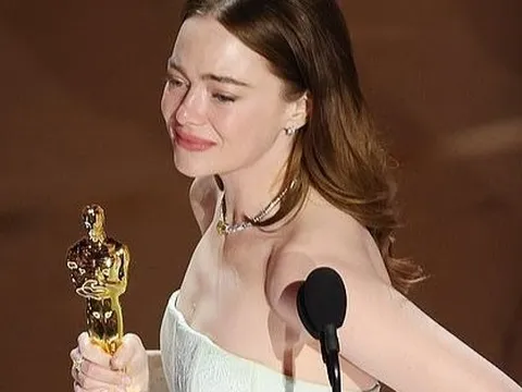 Khoảnh khắc tệ nhất Oscar 2024