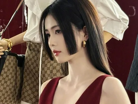 Tiểu Lưu Diệc Phi lấn át Bạch Lộc