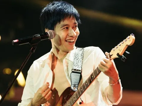 Ban nhạc Ngọt dừng biểu diễn