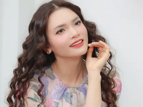 NSND Phương Thảo: 'Hát đám cưới, tôi có cát-xê cả tỷ đồng'