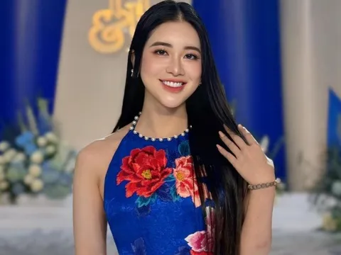 Showbiz 28/3: MC đám cưới Quang Hải - Chu Thanh Huyền là ai?