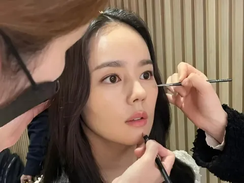 Chân dung con gái nằm trong top 1% trẻ thông minh nhất của nữ thần xứ Hàn