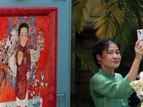 Câu chuyện của cô ấy trong dinh thự Tổng lãnh sự Pháp