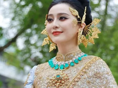 Phạm Băng Băng được ví như nữ thần ở lễ hội té nước