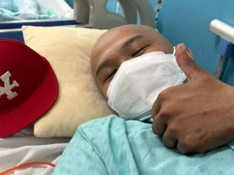 Showbiz 16/4: Long Nón Lá mắc ung thư