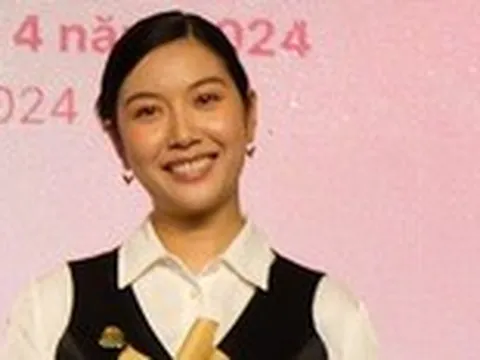 Á hậu Thúy Vân kể chuyện đọc sách và từng viết tiểu thuyết