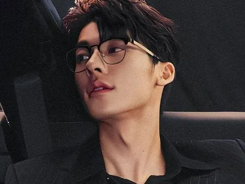 Hứa Quang Hán là ai mà mang về 33 tỷ đồng cho phòng vé Việt