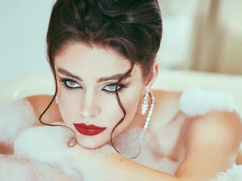 Người đẹp Ukraine đăng quang Hoa hậu Môi trường Thế giới 2024