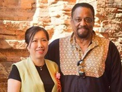 Huyền thoại nhạc Jazz Chico Freeman ấn tượng khi dự khai hội Tháp Bà Ponagar Nha Trang